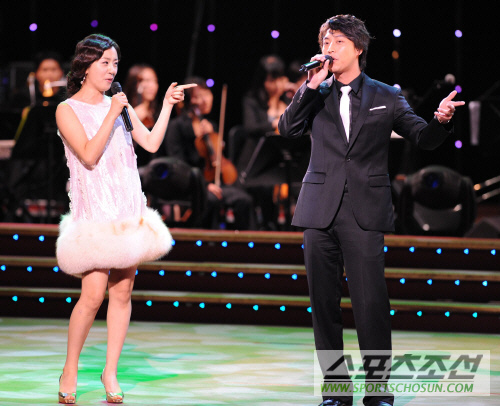 축하공연 '김종욱찾기' 오나라-오만석