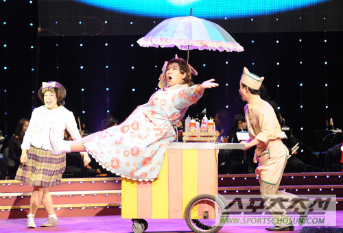 오프닝공연 '헤어스프레이'