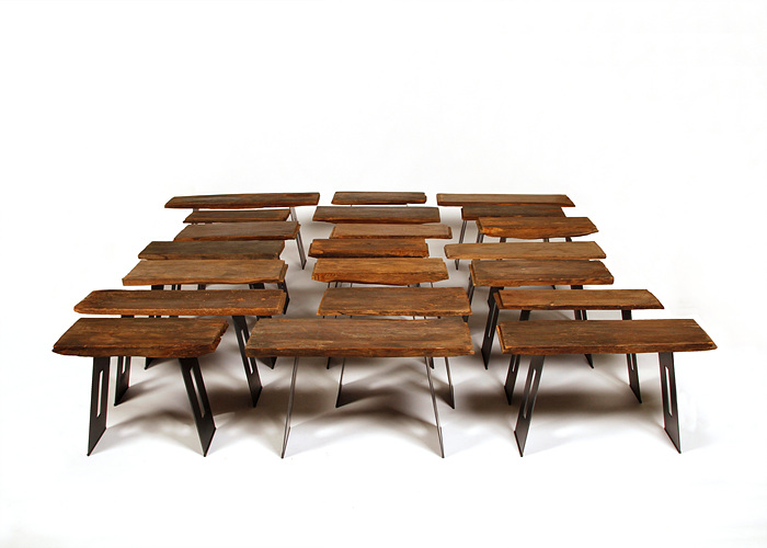 정명택, Maru, 2021, Hanok floorboard, steel, rubber, and screws, Size variable(21pcs.)