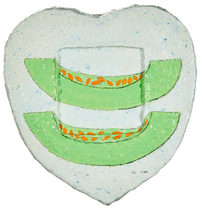 멜론과 하트, 2025, Discarded Paper and Mixed Media on Wood, 24×25.5cm. /알부스 갤러리